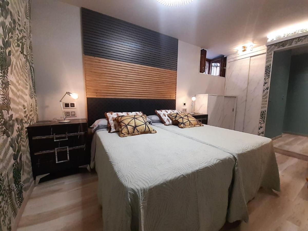 Les Casetes De San Lorenzo Gijon Ngoại thất bức ảnh